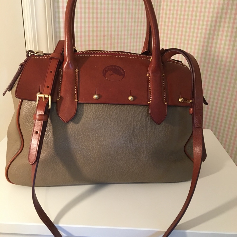Dooney & Bourke purse